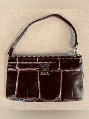 Dooney & Bourke Vintage Croc Style Brown Leather Wristlet Purse